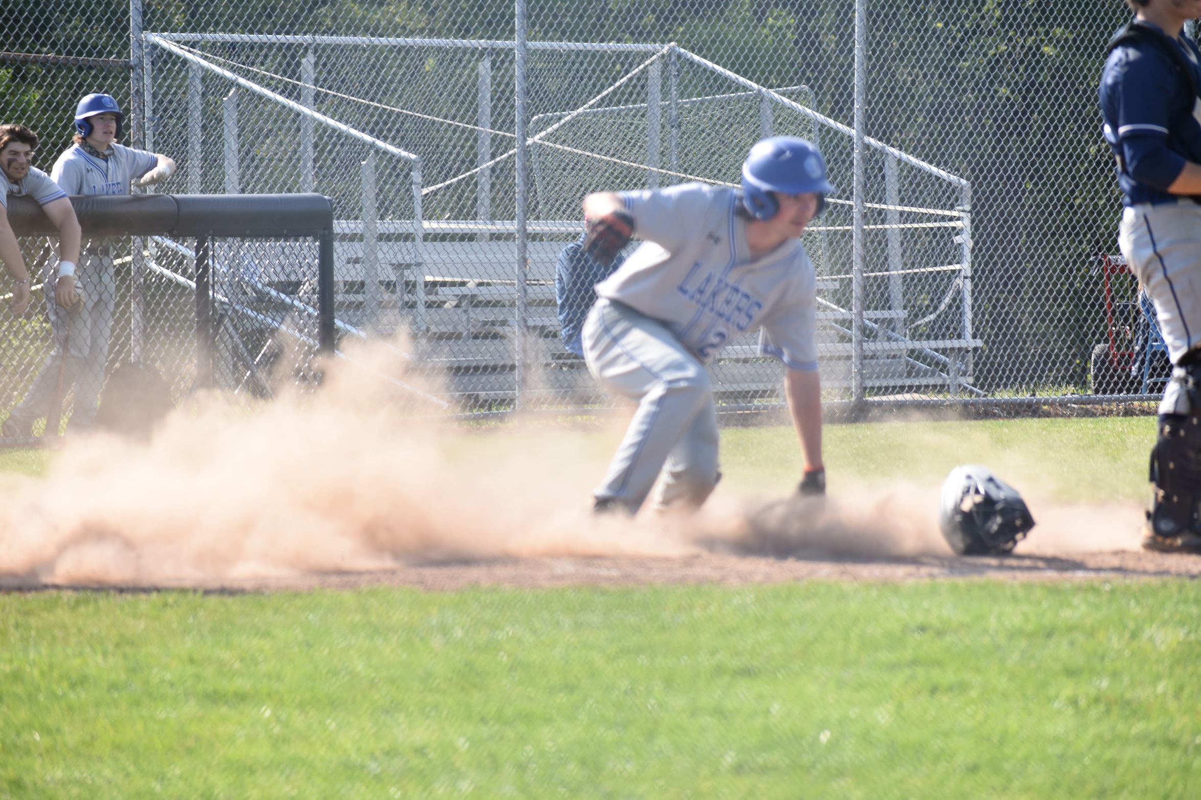 Lakers baseball splits with Express