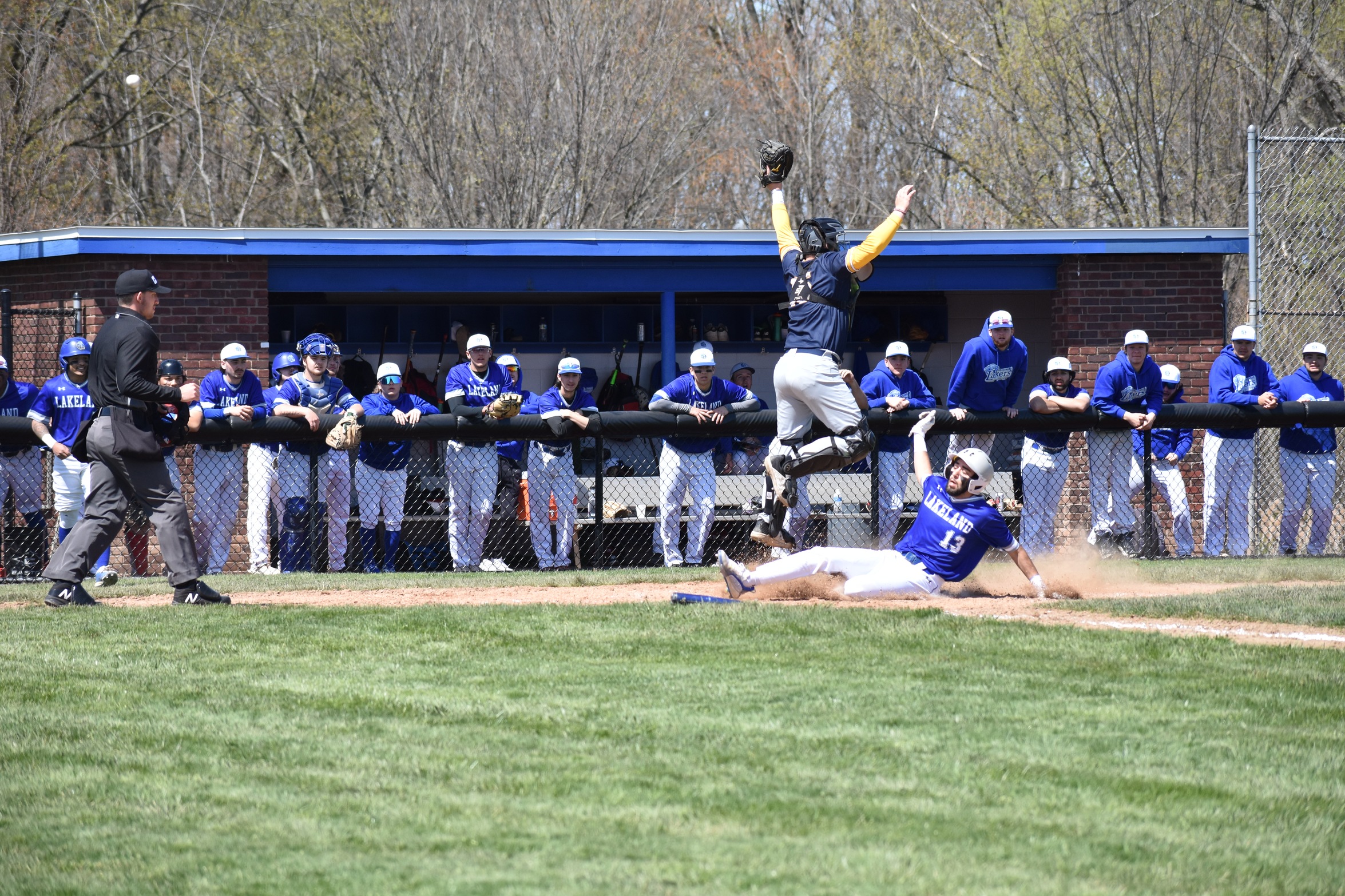 Kris Scandy scoring the go ahead run in the 8th inning