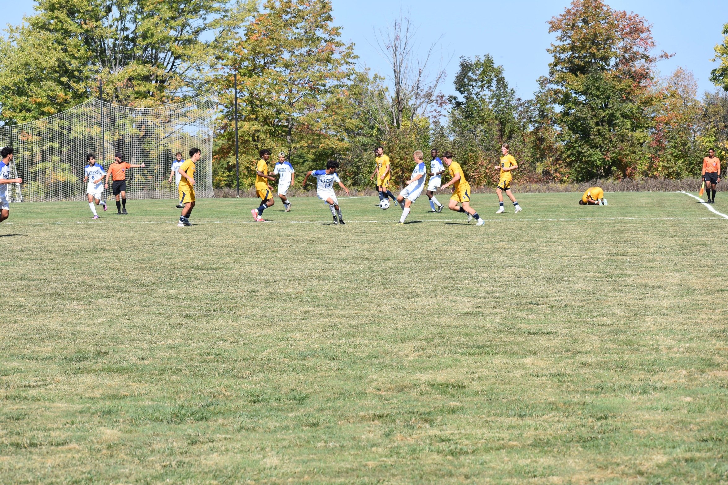 Soccer downed by Skippers