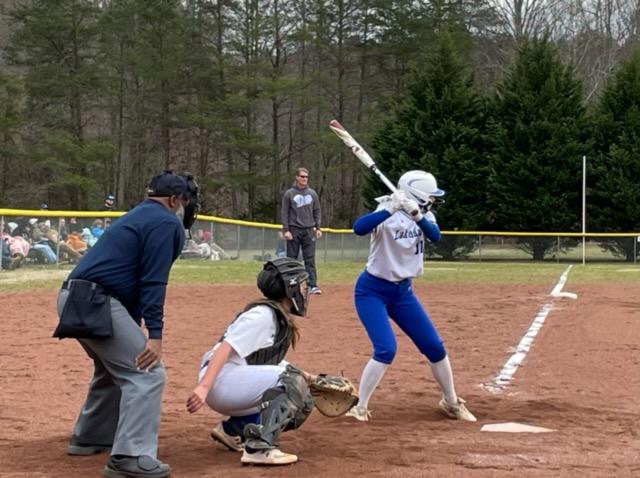 Lakers softball fall in season opener