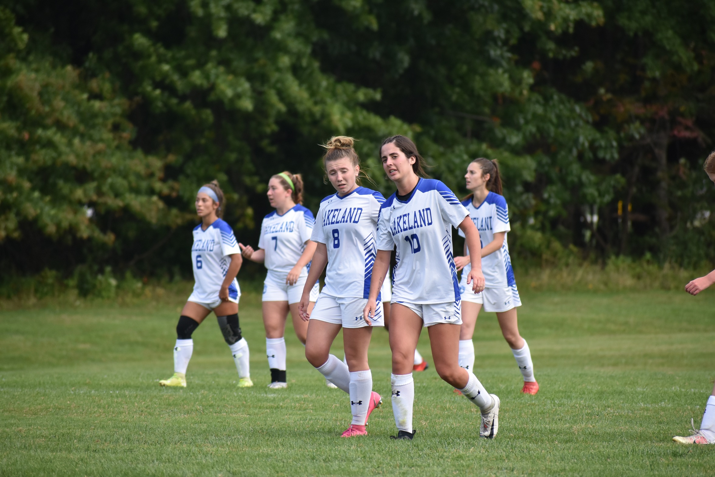 Lakers women's soccer falls to Pioneers