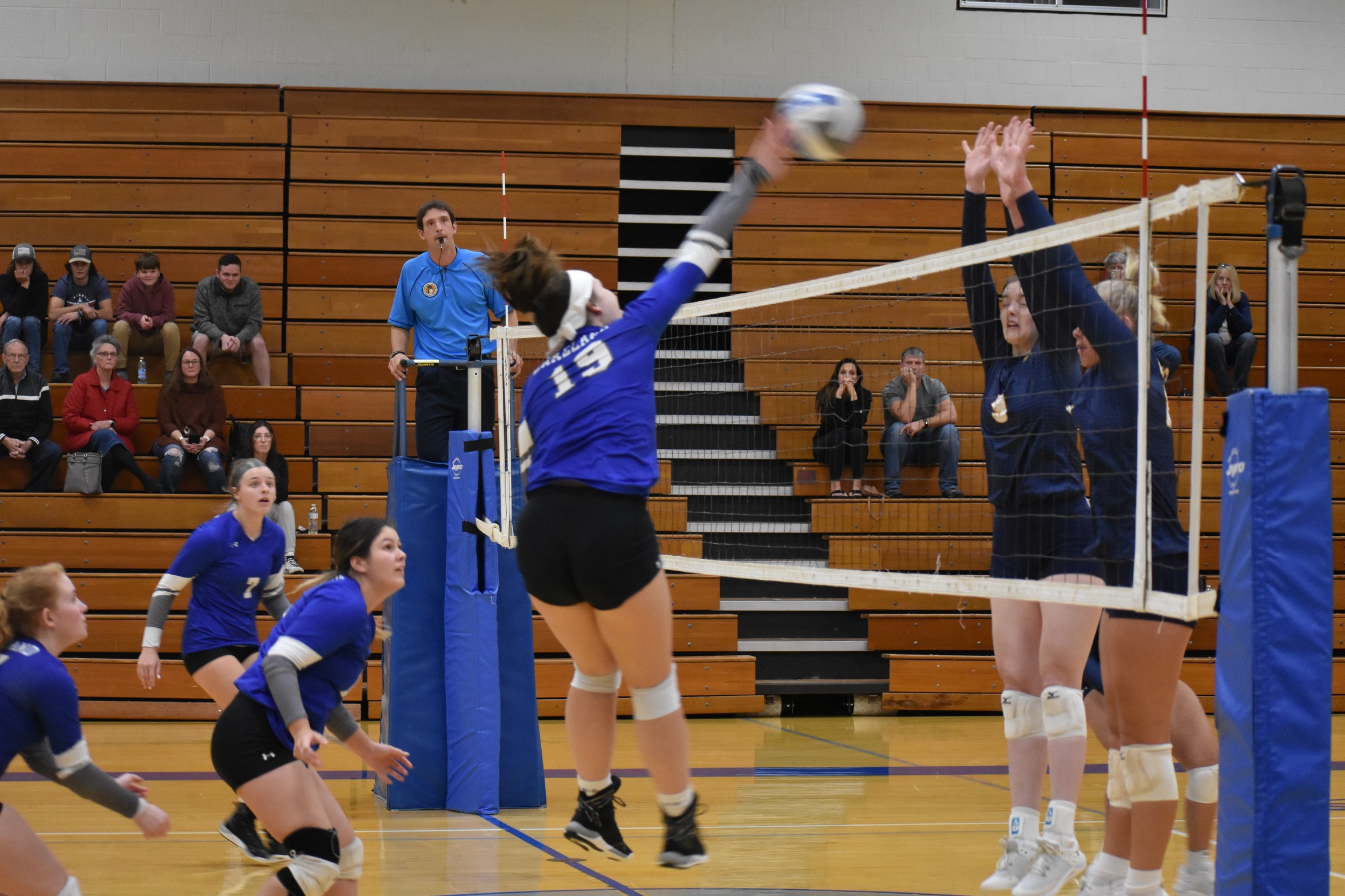 Volleyball falls to Titans in season finale