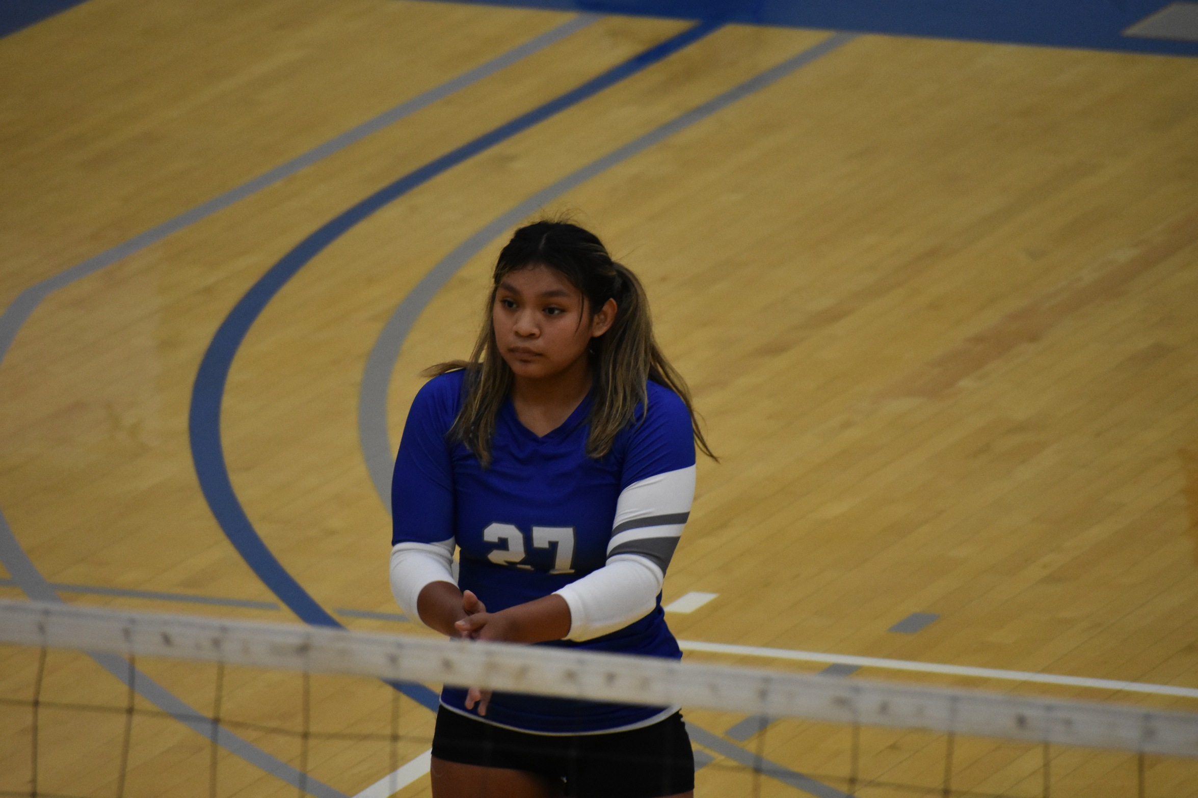 Lakers volleyball grounds Jayhawks